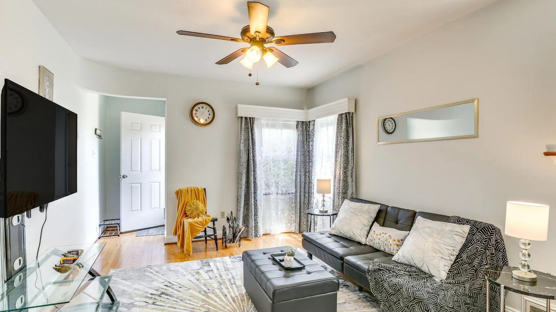 10 Mi To Downtown St Louis Convenient Apartment! Beverly Hills