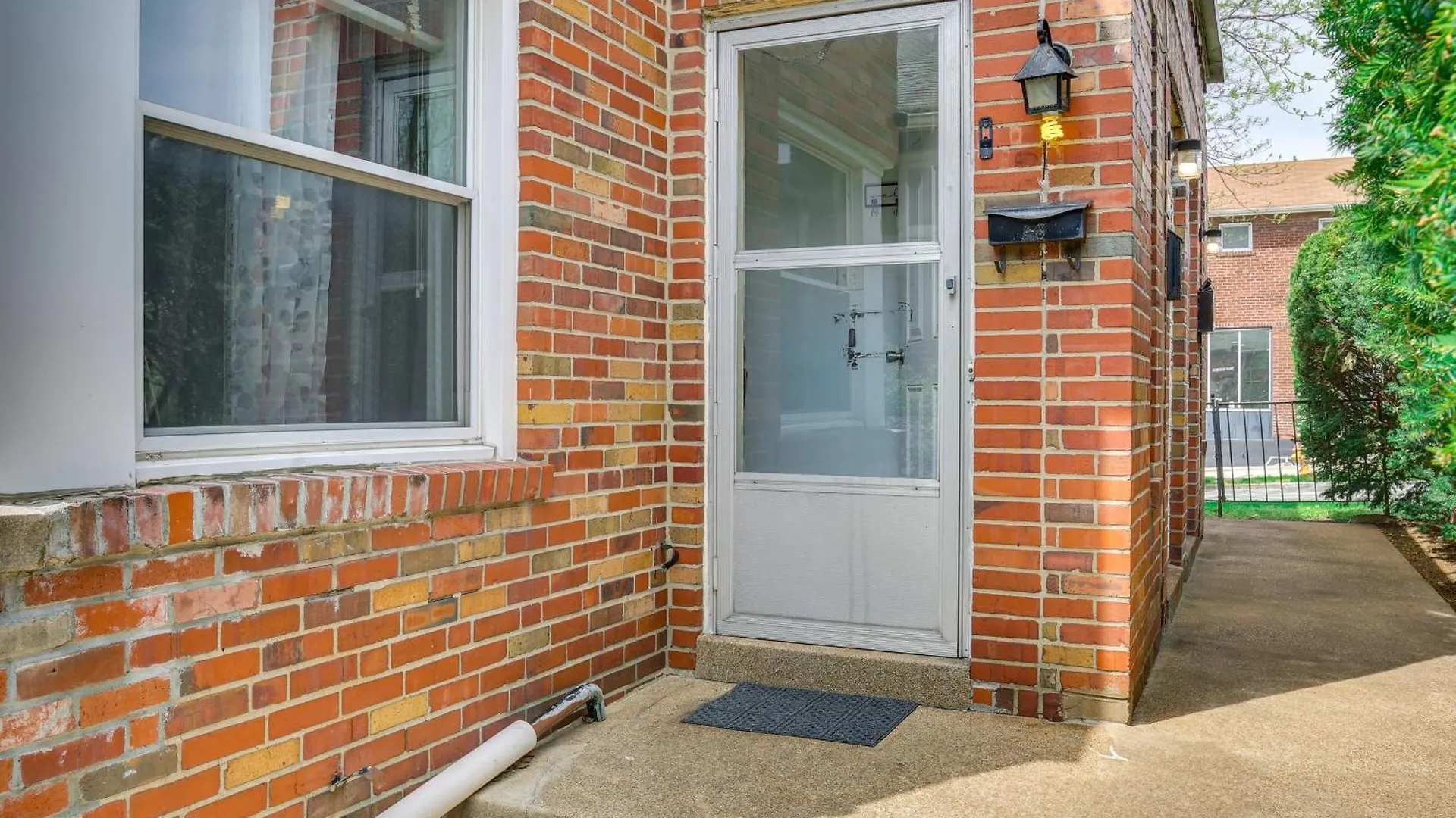 10 Mi To Downtown St Louis Convenient Apartment! Beverly Hills 0*,  United States